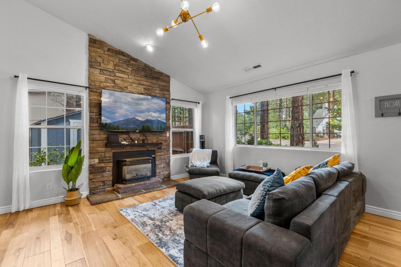 Family Friendly Escape~ Close To Downtown ~Airport ~Sedona & Grand Canyon Flagstaff Esterno foto
