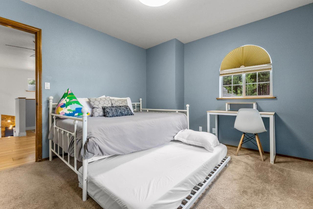 Family Friendly Escape~ Close To Downtown ~Airport ~Sedona & Grand Canyon Flagstaff Esterno foto